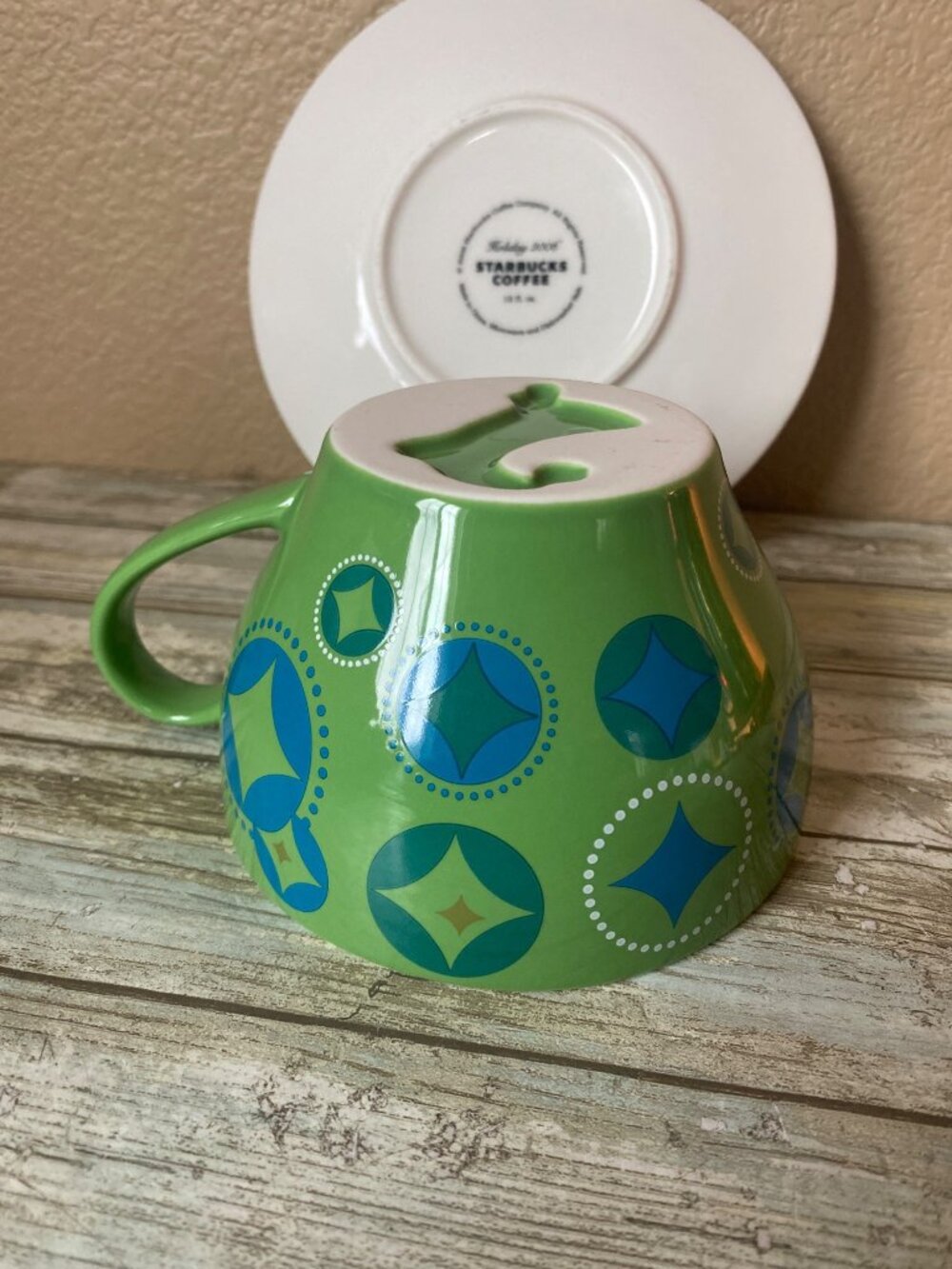 Starbucks Holiday 2006 Christmas Teacup Saucer Set 12 oz Green Ornament Stocking - Picture 8 of 13